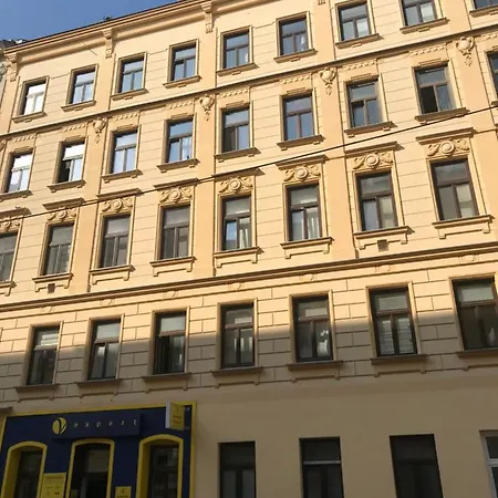 Centrally And Green Vienna Exterior photo